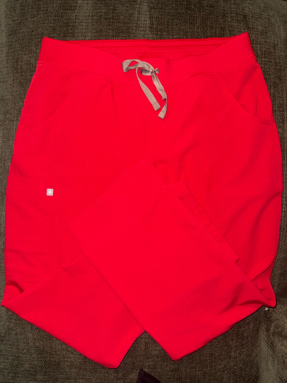 FIGS W Winning Red Kade Cargo Scrub Pant XL - Winning Red